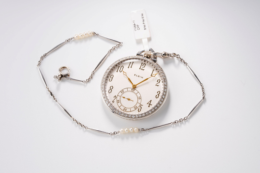 Pocket Watch with Pearls and Diamonds in Platinum