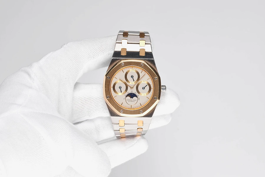 Royal Oak Perpetual Calendar