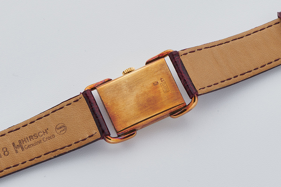 Rectangular Dress Watch in 14k Yellow Gold with Intense Pink Patina