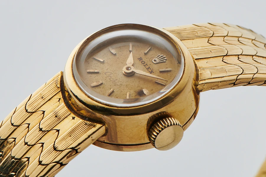 Orchid Ladies Watch in 18k Yellow Gold