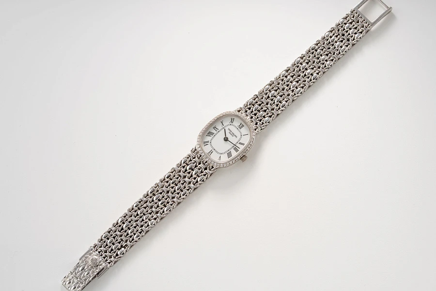 Ladies Ellipse Ref. 6498/1 in 18k White Gold