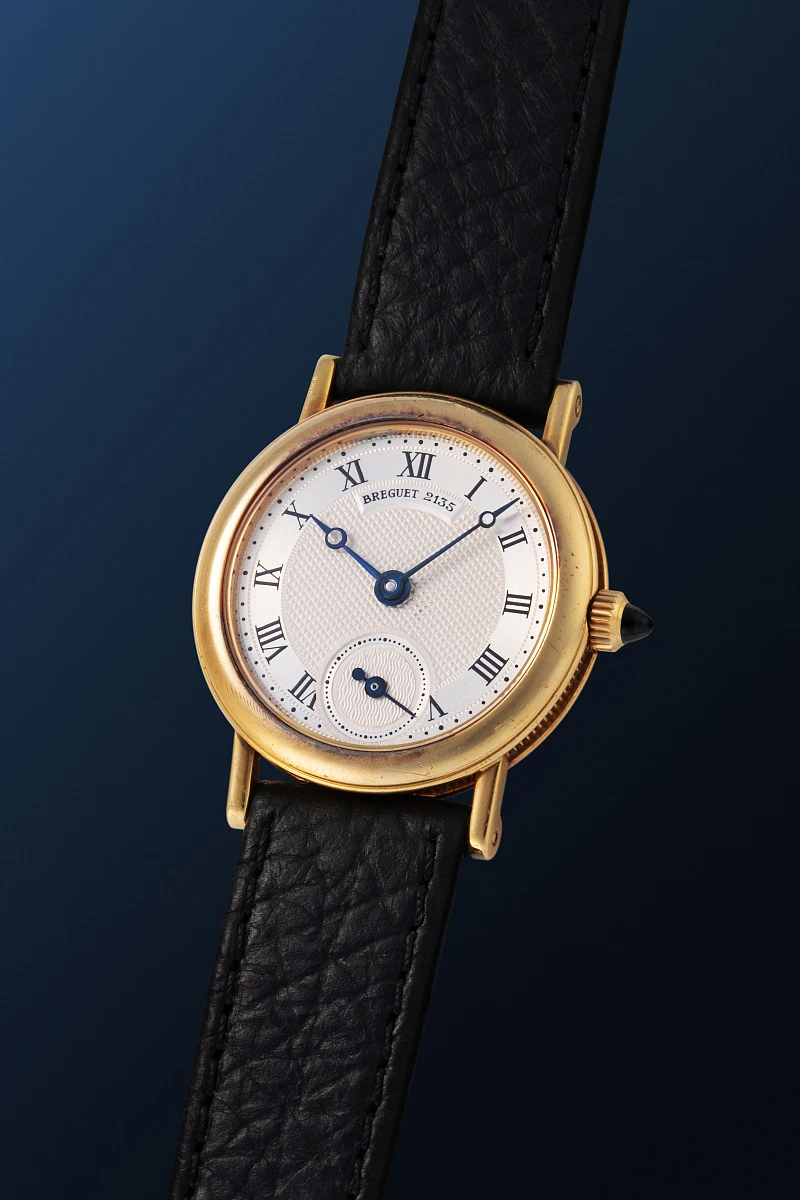 Classique Ladies Watch in 18k Yellow Gold
