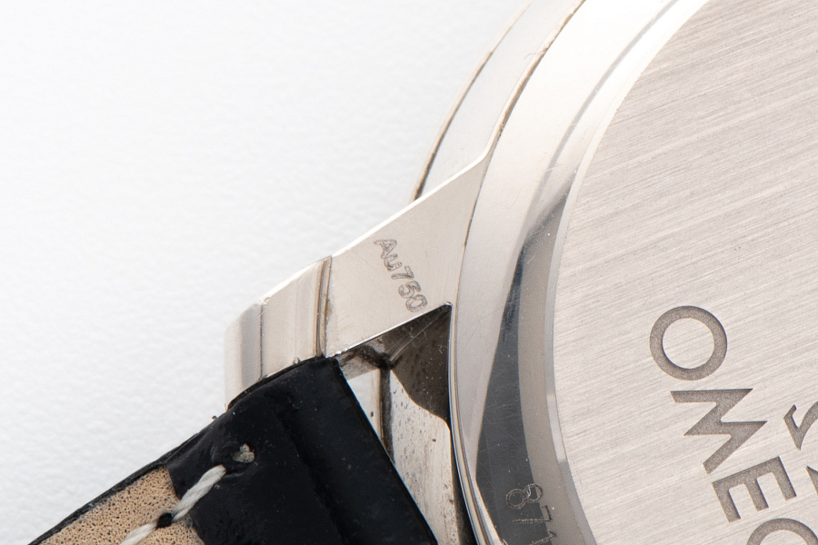 De Ville in 18k White Gold