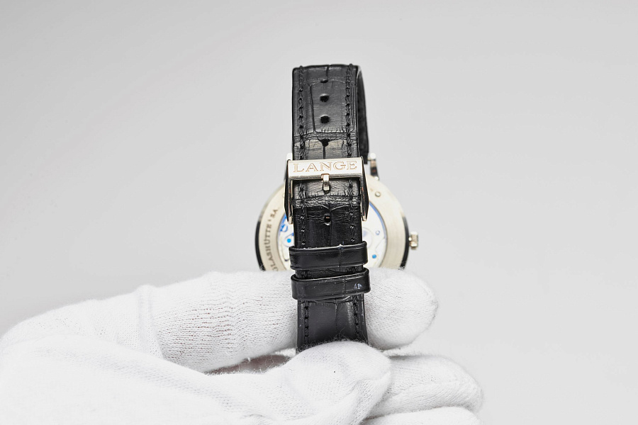 Saxonia Thin