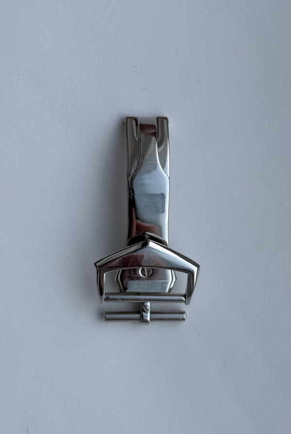 16mm Chevron-style Deployment Clasp in Platinum 950