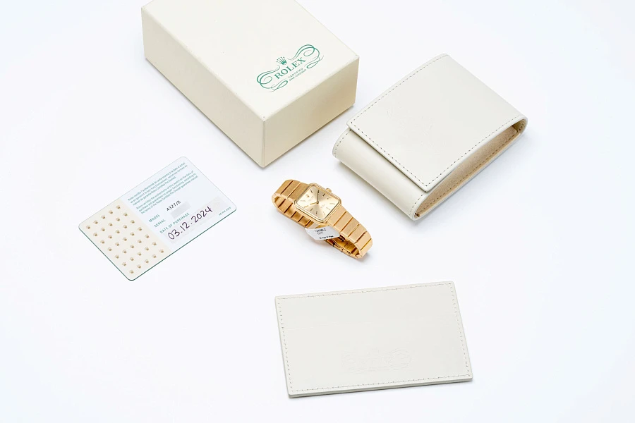 Cellini Ref. 4327/8 in 18k Yellow Gold