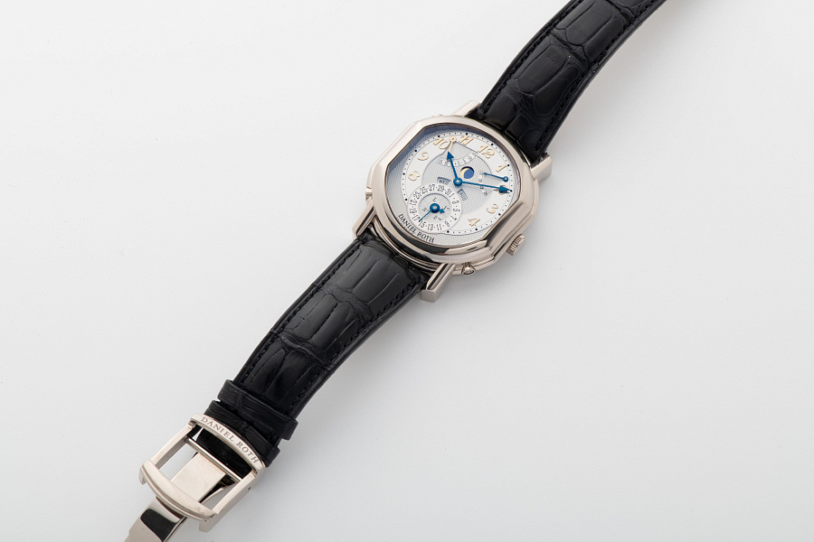 Perpetual Calendar Ref. 121.Y.60 in 18k White Gold