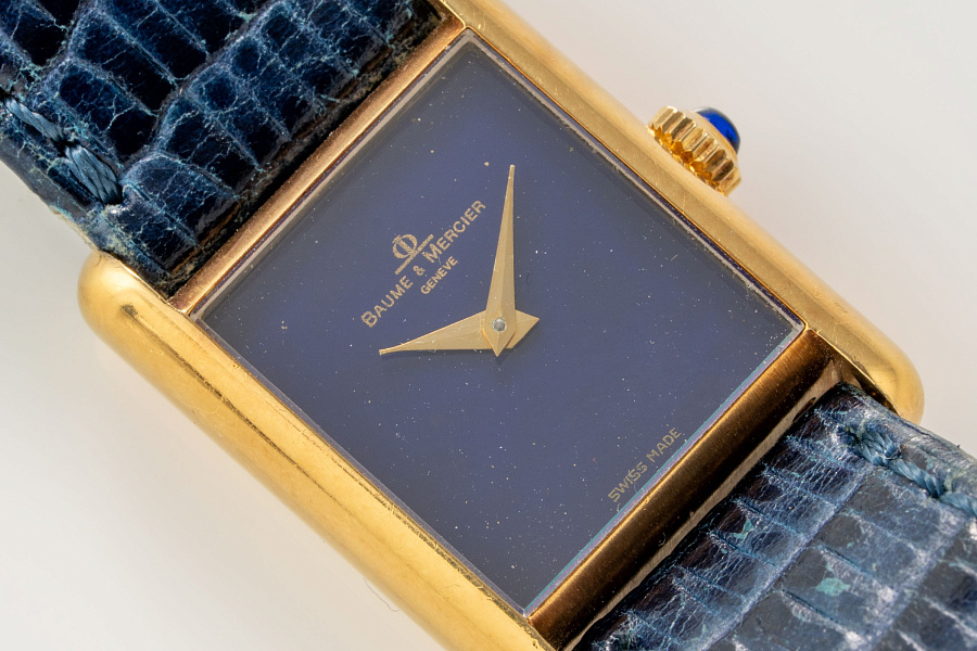Ref. 38293 in 18k Yellow Gold