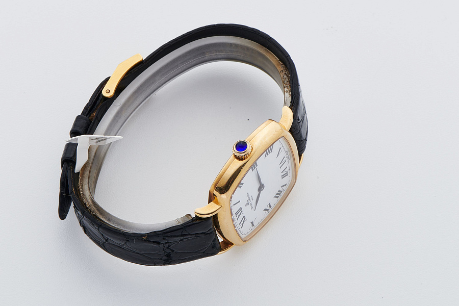 TV-Dial Dress Watch Ref. 37078 in 18k Yellow Gold