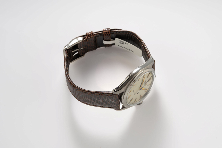 Oyster Ref. 6082 in Stainless Steel