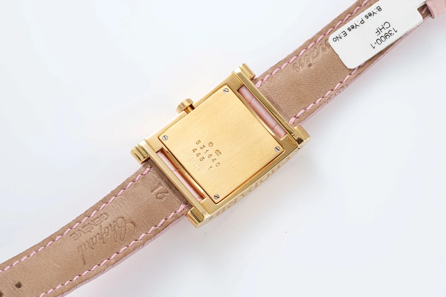 Your Hour Ref. 445-1 in 18k Yellow Gold with Diamonds