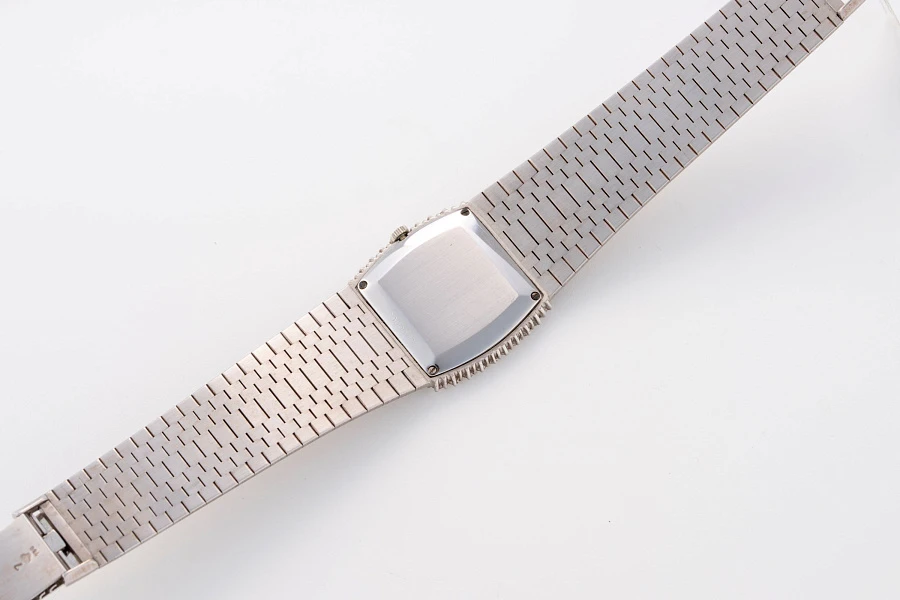 Ladies Watch with Diamonds in 18k White Gold