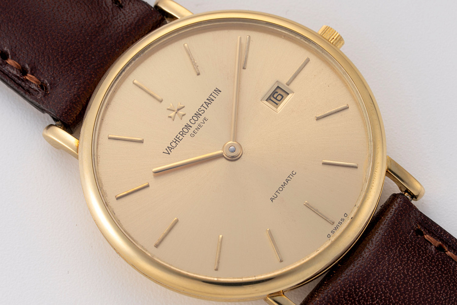 Automatic Dress Watch Ref. 48002 in 18k Yellow Gold