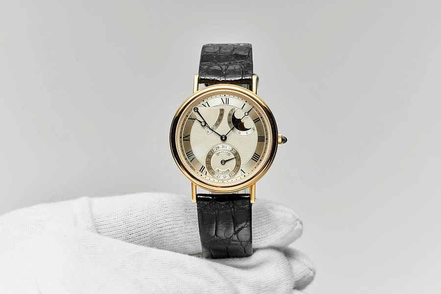 Classique Power Reserve & Moon Phase