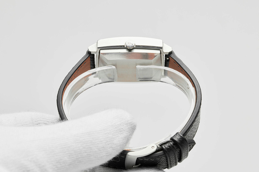 Square Automatic Vintage