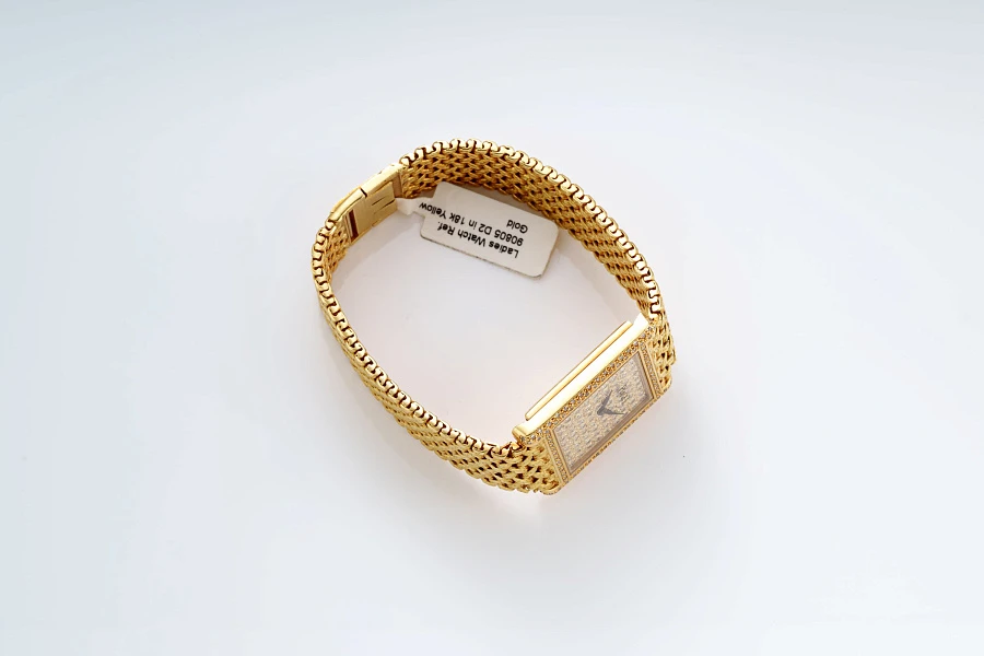 Tank Ref. 90805 D2 in 18k Yellow Gold
