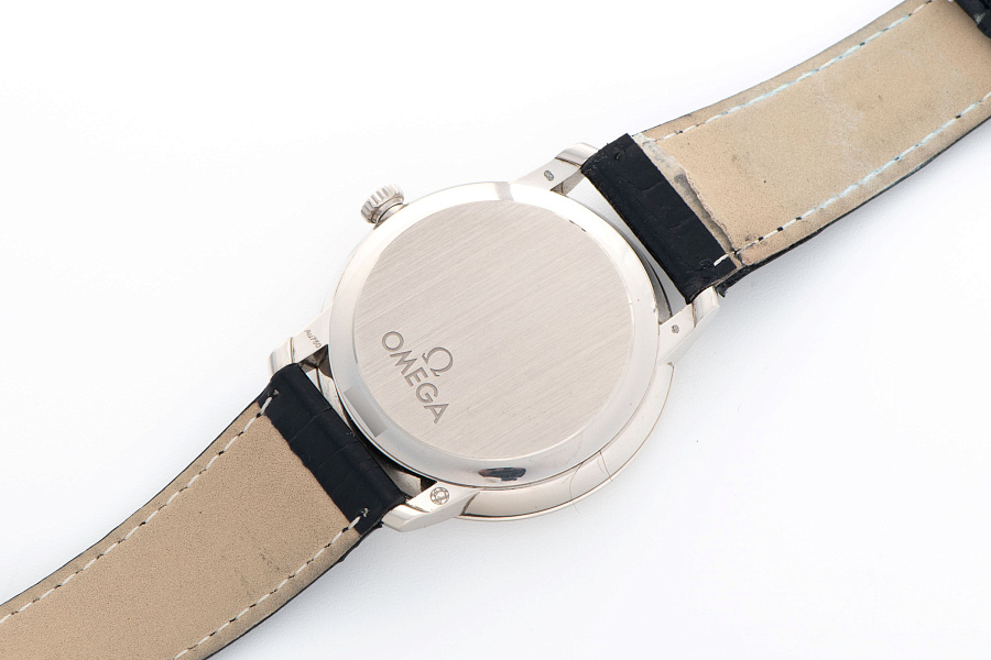 De Ville in 18k White Gold