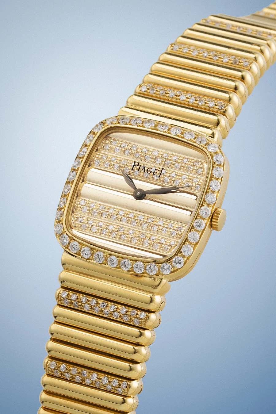 Ladies Watch Ref. 9905 in 18k Yellow Gold