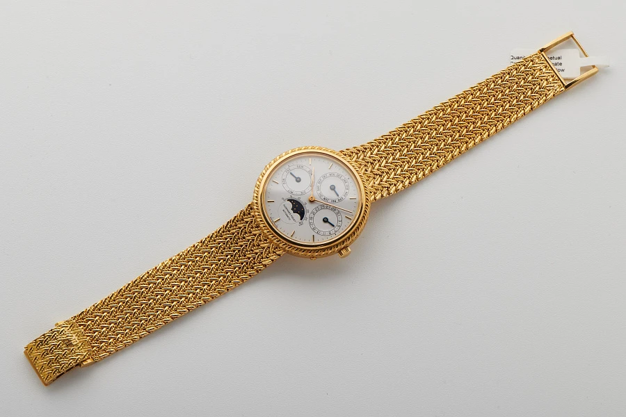 Quantième Perpetual Calendar Ref. 25549BA with Ornate Bracelet in 18k Yellow Gold