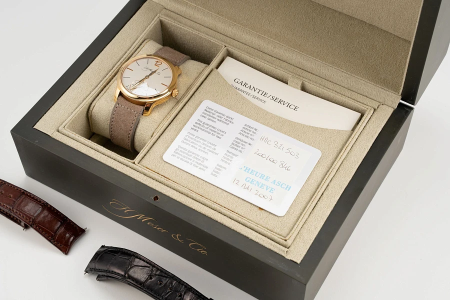 Mayu Ref. 321.503 in 18k Yellow Gold