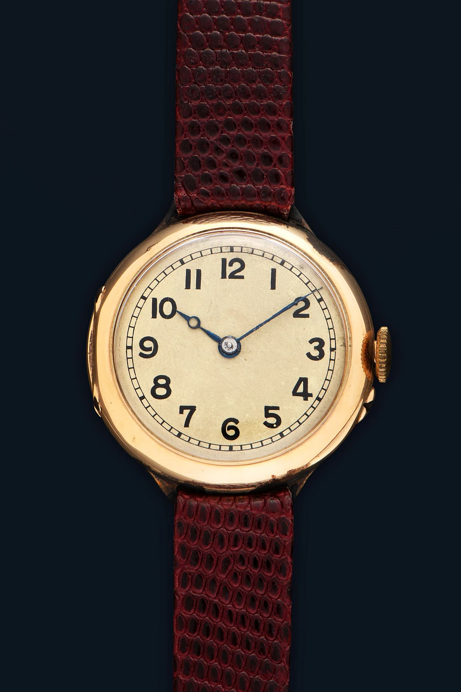 1920s  Wristwatch in 14k Yellow Gold