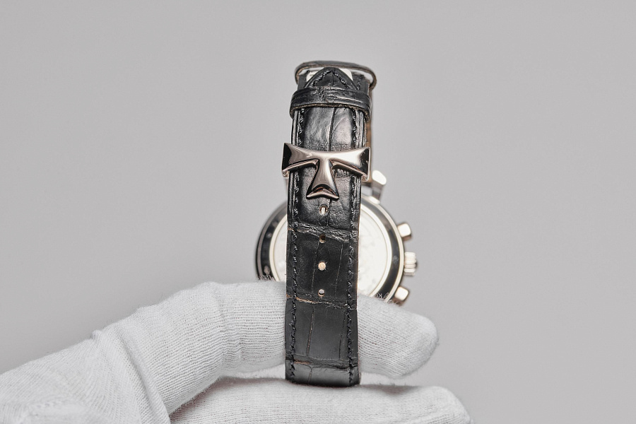 Les Historiques Chronograph