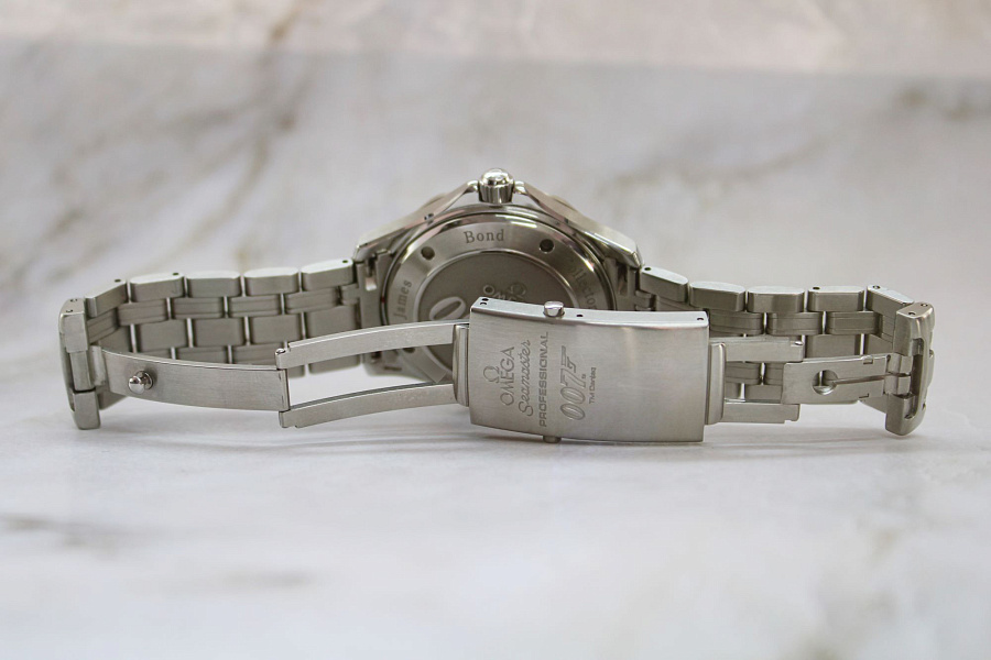 Seamaster ‘James Bond 007 Collector’s Piece’ Limited Edition 10007