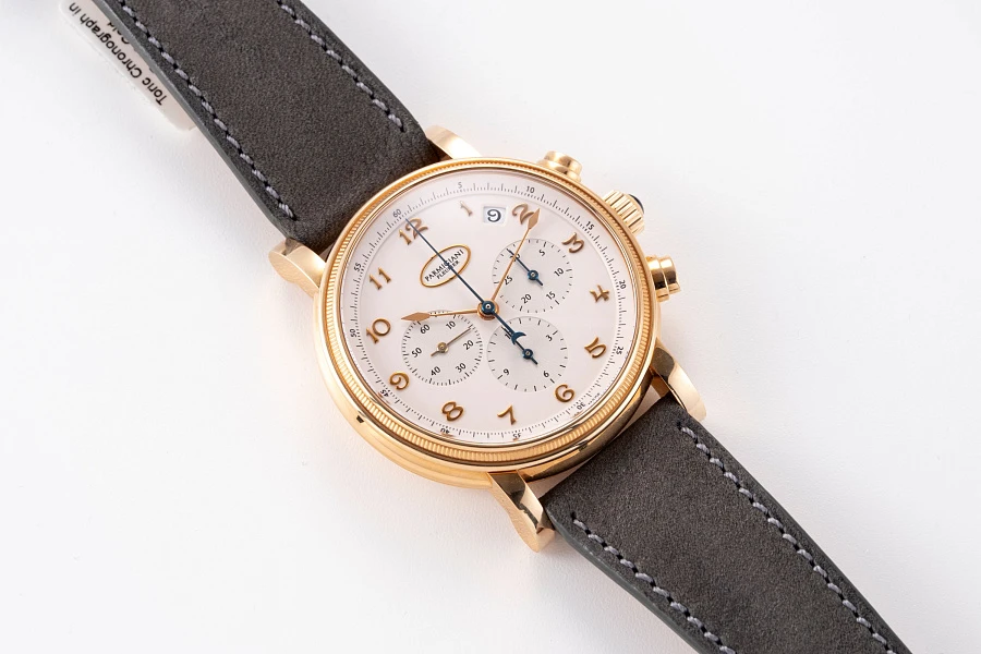 Toric Chronograph Ref. C00921 in 18k Rose Gold