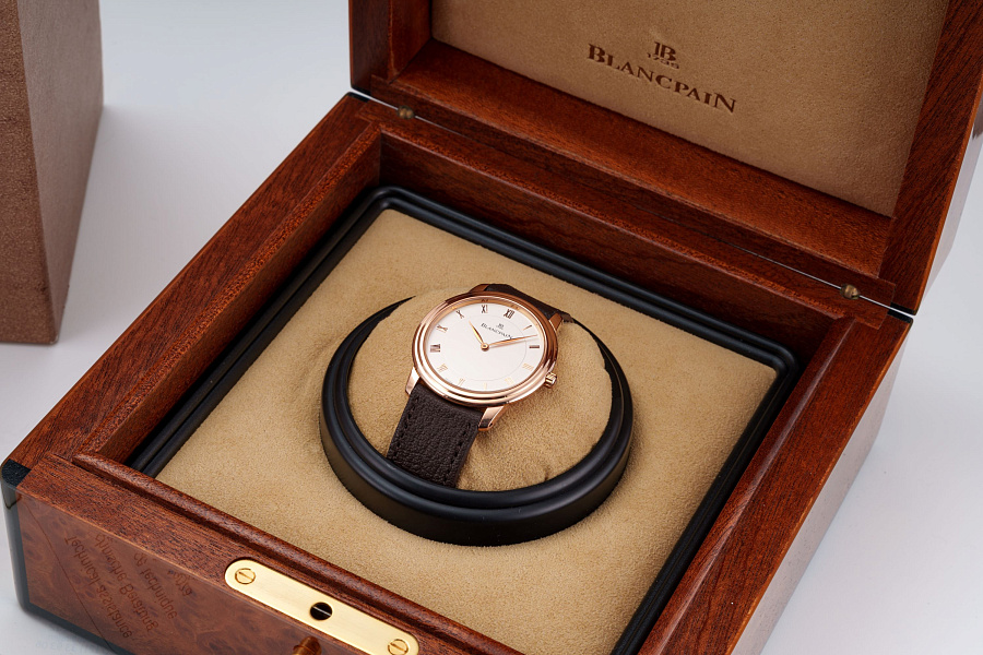 Villeret in 18k Yellow Gold