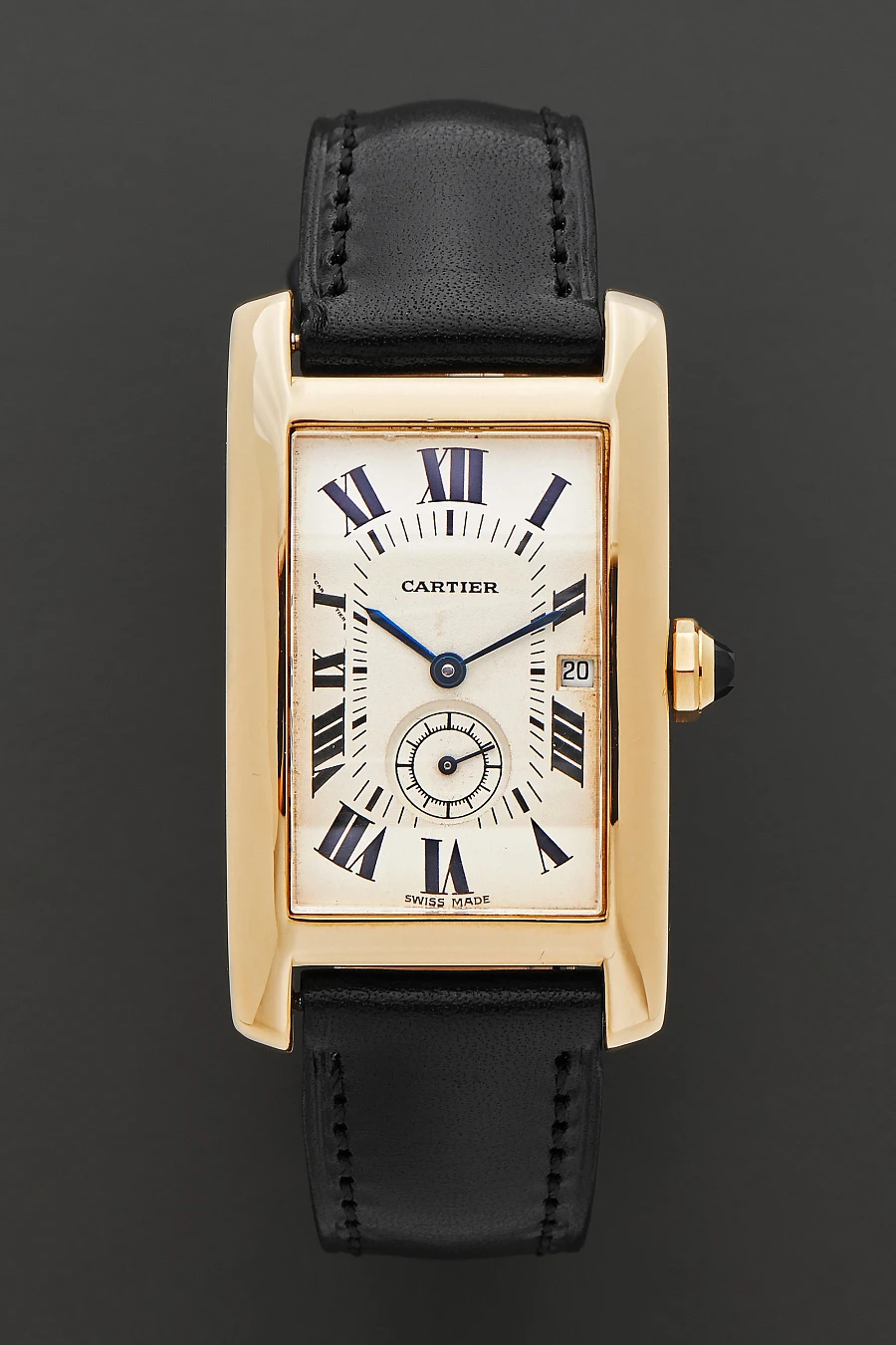 Tank Américaine Quartz in 18k Yellow Gold