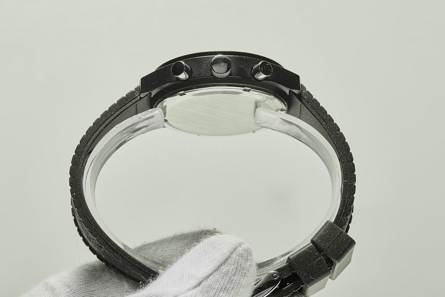 Chronomaster Revival Shadow