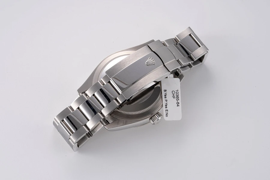Skydweller Ref. 326934 in Stainless Steel