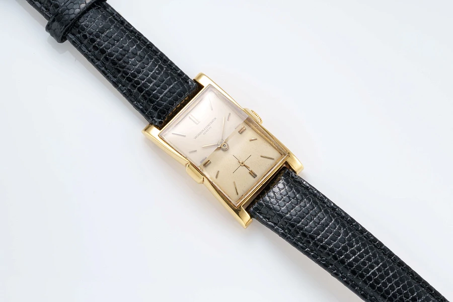 Rectangular Ref. 4591 in 18k Yellow Gold