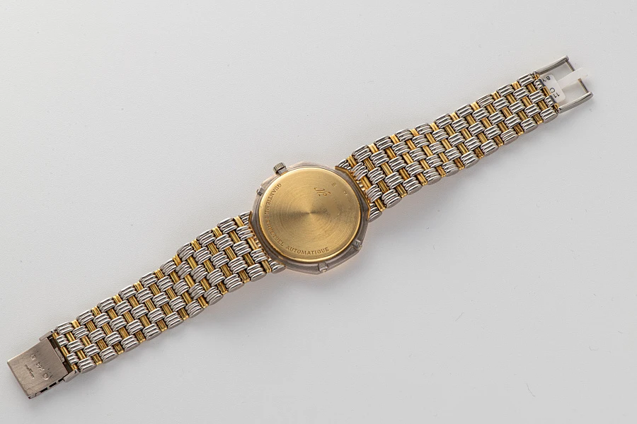 Quantième Perpetual Calendar Ref. 5557CA in 18k White and Yellow Gold