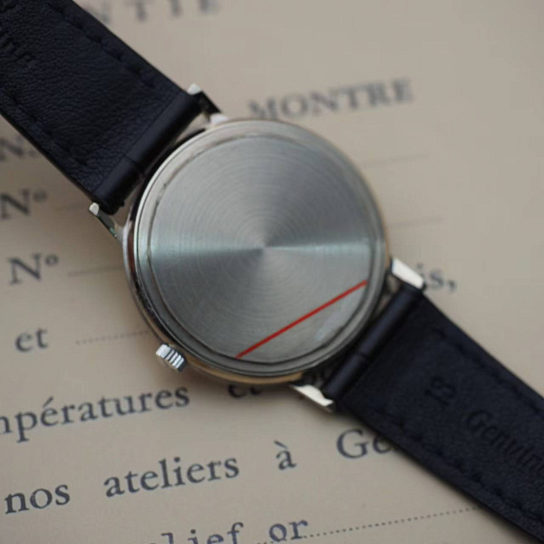 Vintage Dress Watch Clous de Paris Bezel Floral Tapisserie Dial White Gold