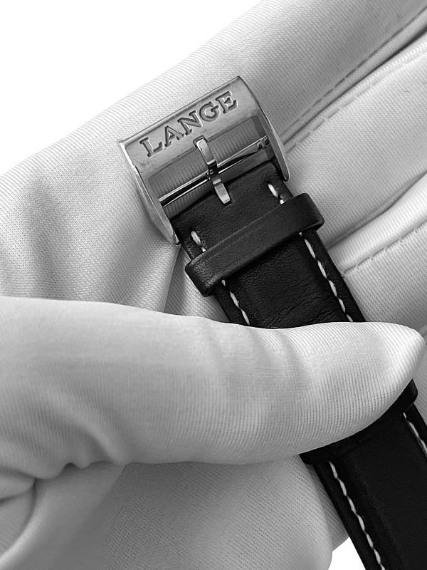 Lange 1 'Luminous'