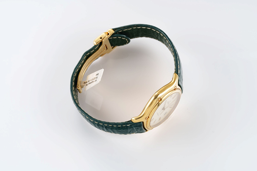 1911 Automatic Ref. 75102212 in 18k Yellow Gold