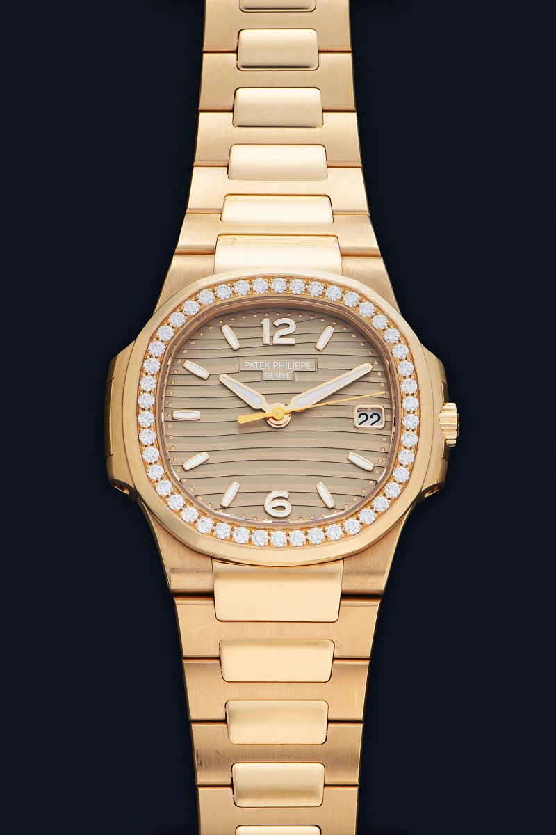 Nautilus Ref. 7010 in 18k Rose Gold