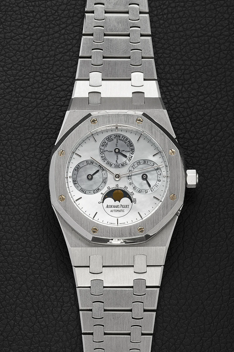 Platinum Perpetual Calendar