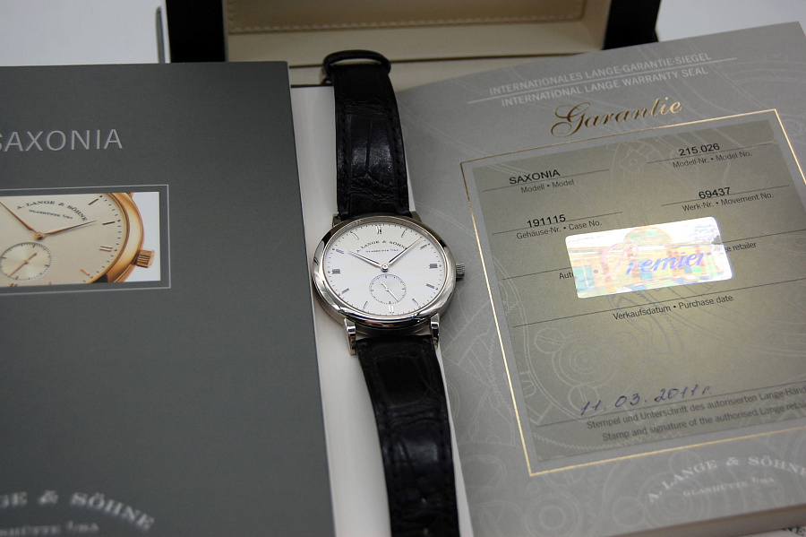 Saxonia 18k White Gold