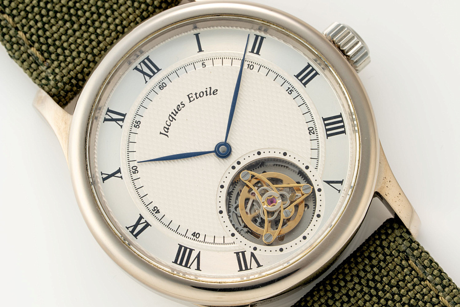 Tourbillon in 18k White Gold