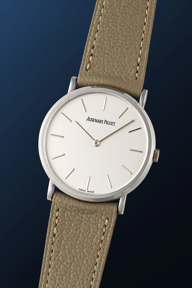 Dress Watch in 18k White Gold