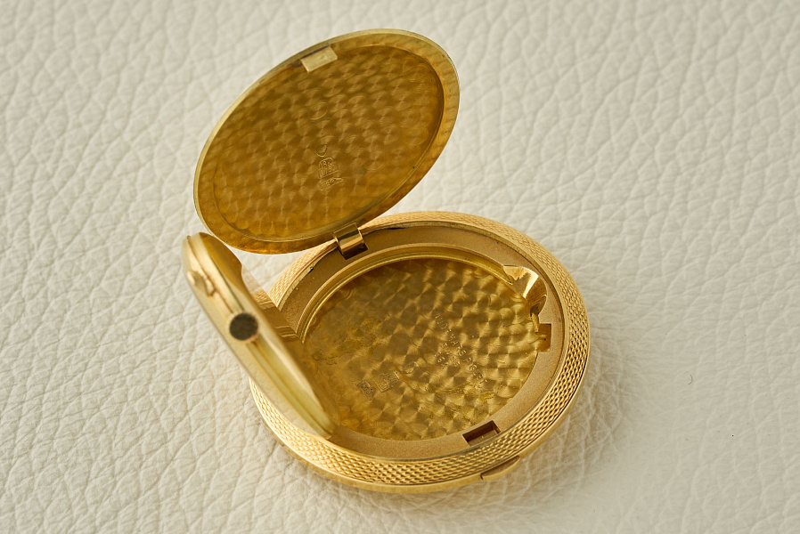 18K Gold Hinged Pocket watch