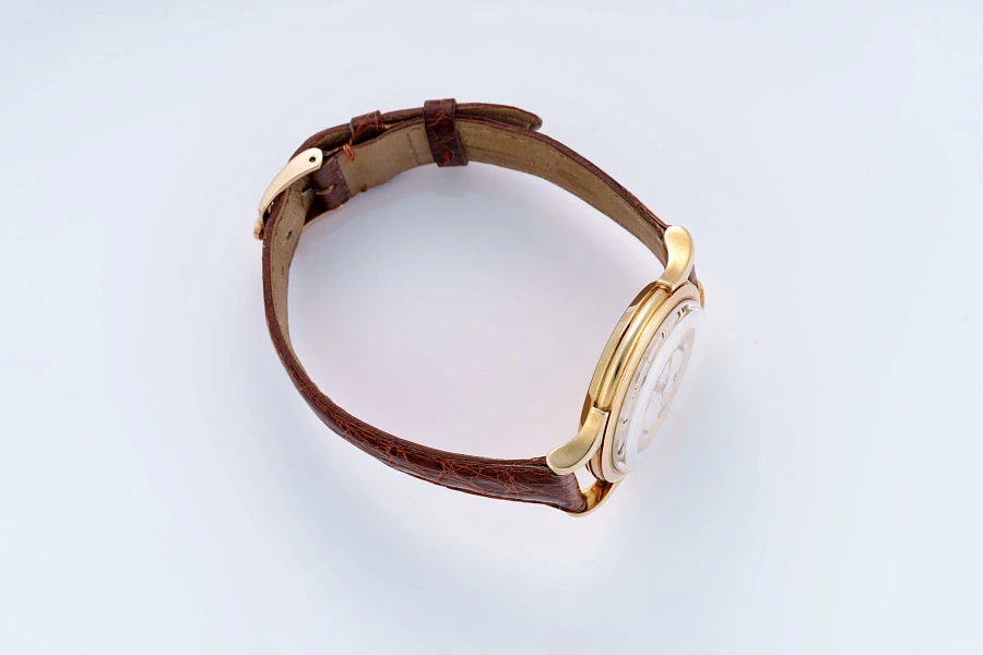 Constellation Chronometer Ref. 2852-2853 in 14k Yellow Gold