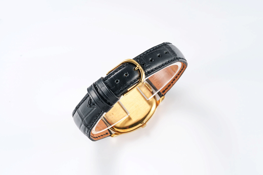 Ellipse in 18k Yellow Gold
