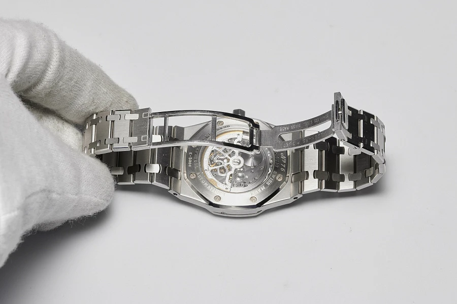 Royal Oak Perpetual Calender Yves Klein