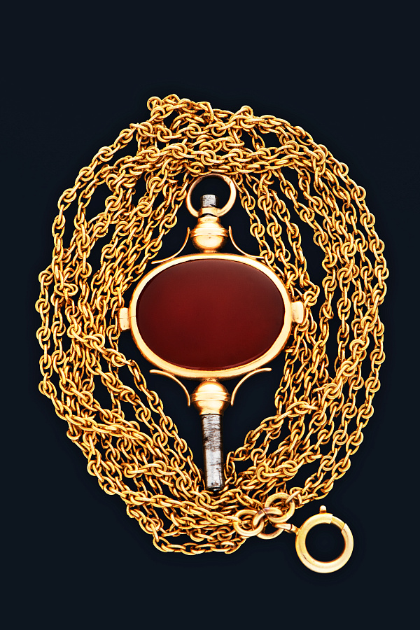 Pocket Watch Chain in 18k Yellow Gold with Key