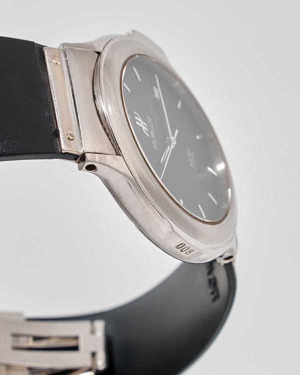 Elegant MDM Genève Platinum Limited