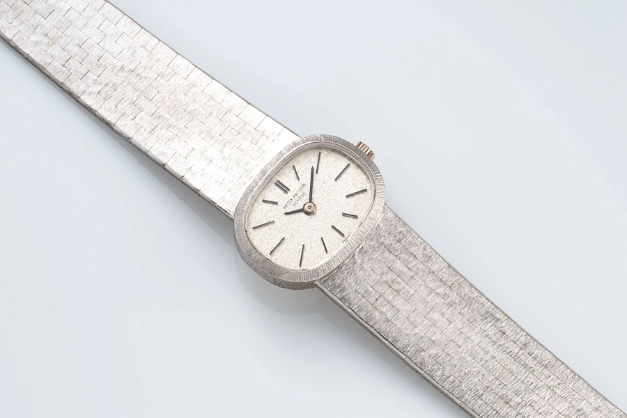 Ellipse Ref. 3373 in 18k White Gold