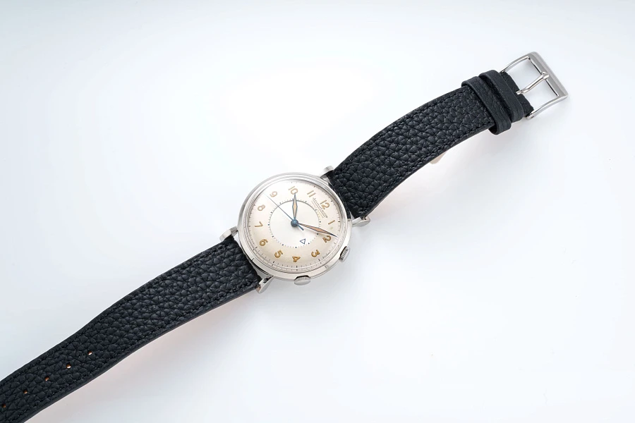 Memovox Radium Dial in Stainless Steel